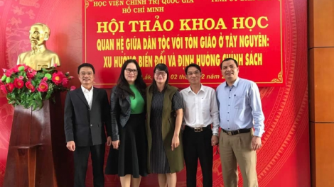 Pân đil cóh vel đông k’coong ch’ngai băr dzang zi lấh zr’nắh k’đhạp