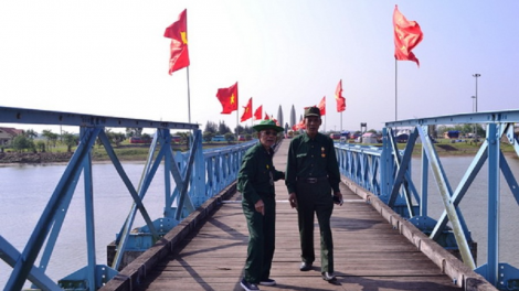 Tơợ râu zr’năh xr’dô zêl pruh a râp a bhuy đh’rưah bhrợ pa dưr râu yêm têêm	Bha ar xrặ 2: Đớc lơi âng ahay, bhrợ t’vaih chr’năp pr’hay pr’ăt tr’mông ha y chroo