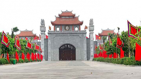 Giỗ tổ Hùng Vương: Mr’đoo tơơm ríah, mr’cơnh loom zêl Covid-19