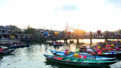 Pa dưr k’rơ p’têết pazưm du lịch zâp tỉnh miền Trung