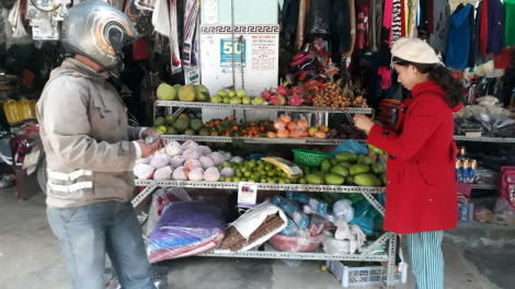 Ngoọp ngáp thị trường pr’đươi Tết cóh zr’lụ dading tỉnh Quảng Nam