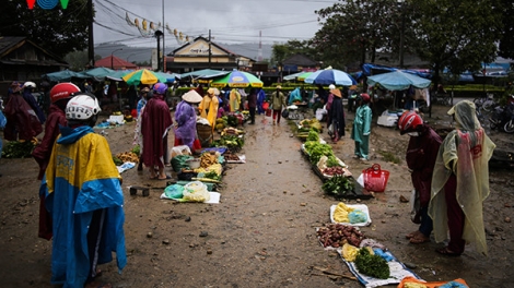 Bhui har chợ đớơh ra diu A Lưới