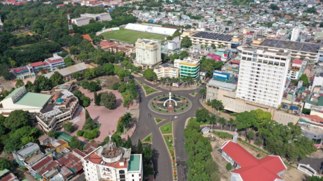 Buôn Ma Thuột(Đắk Lắk) coh c’lâng bhrợ pa dưr thành phố t’mêê, liêm pr’hay lâng vêy đợ chr’năp pr’hay la lay