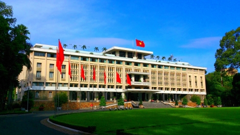 Lưm lêy c’cir k’tiếc k’ruung chr’nắp bhlầng Dinh Độc lập