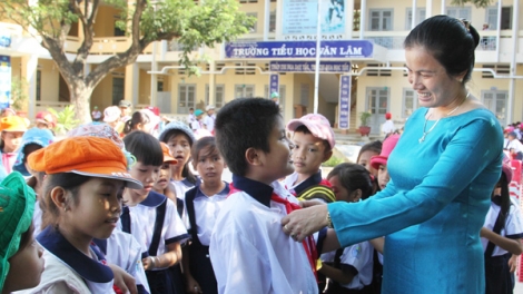 Zr’lụ Chăm Ninh Thuận moọt học c’moo học t’mêê