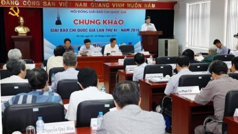 Bhrợ têng vòng Chung khảo ch’ner Báo chí k’tiếc k’ruung g’lúh 11 c’moo 2016