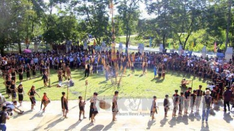 Kon Tum: K’noọ 1000 học sinh ting pấh Liên hoan chiing goong, múa xoang lâng thi xa nập acoon cóh