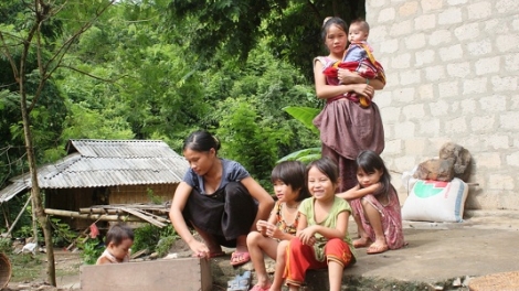 Điện Biên: Đhr’năng đơớh bơơn k’díc k’điêl lâng tr’bơơn tr’pay diíc điêl coh bhúh xoọng dzợ bấc
