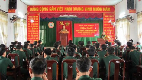 Đắc Lắc: Hội thị chêếc n’năl, xay truíh cr’noọ, pr’ắt bh’rợ âng Hồ Chí Minh cóh apêê lực lượng vũ trang