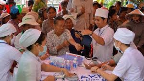 Thừa Thiên Huế: K’r’bhâu cha nắc manuýh t’coóh ta ha vêy ta khám, pa dứah cr’ăy mắt