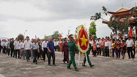 Kon Tum: Hay k’noọ zâp liệt sũ Chư Tan Kra