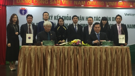 Bộ Y tế ký kết đợ zên k’rong bhrợ mơ 30 r’bhâu tỷ đồng