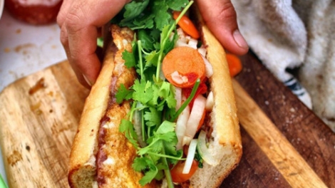 Quảng Ngãi: Pr’đhang bánh mỳ bhrợ boọl ch’na crêê boọ tụ cầu rơớc