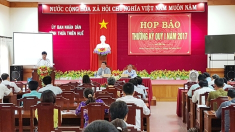 Thừa Thiên Huế: Pay lơi quyết định k’đươi moon bhrợ Phó Trưởng phòng Tài chính kế hoạch chr’hoong A Lưới