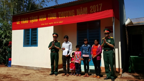 Gia Lai: Bộ đội cher đoọng đong k’er đoọng ha pr’loọng đong đha rựt