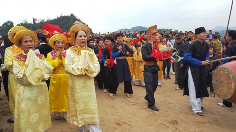 Bấc bh’rợ tr’nêng liêm pr’hay vêy ta bhrợ cóh Bhiệc bhan tơợp bhrợ du lịch Yên Bái 2017