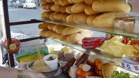 Quảng Ngãi: Bọol chr’na n’zâu tu cha bánh mì lấh mơ t’ngay đoọng đươi dua