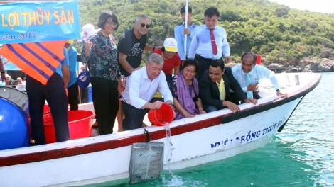 Khánh Hoà: P’lóh 1 bhạn p’nong a’xiu m’ma ooy vịnh Nha Trang