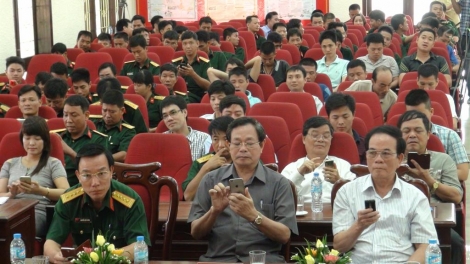K’đươi bhrợ xa’nay bh’rợ nhắn tin “hay k’noọ ooy liệt sỹ”