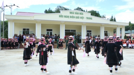 Bộ quốc phòng pazao đoọng 2 xa’nay bh’rợ ha đhanuôr tỉnh Lai Châu
