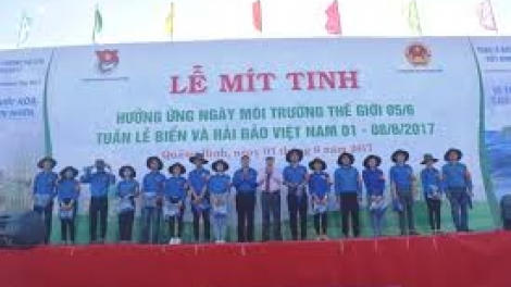 Trung ương Đoàn ta đang moon xbhrợ têng bh’rợ pa sạch biển