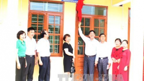 Chroi k’rong bhrợ pa dưr đong công vụ đoọng ha giáo viên zr’lụ k’coong cha ngai