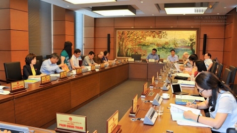 Quốc hội prá xay đắh dự án Luật zư lêy lâng pa dưr crâng (bhr’lậ)