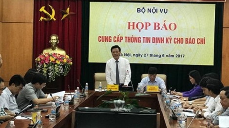 Pa họp báo Bộ Nội vụ: Ơy pa xiêr 28.230 biên chế