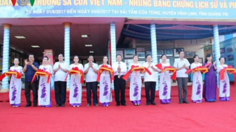 Triển lãm bản đồ lâng tư liệu “ Hoàng Sa, Trường Sa âng Việt Nam – Đợ c’léh lịch sử lâng pháp lý