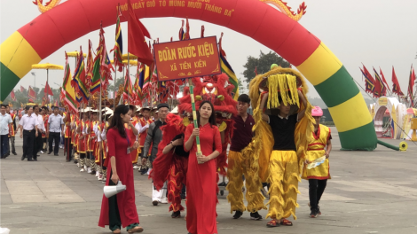 Bh’rợ đơơng âng kiệu chô ooy Đền Hùng âng apêê chr’val, phường, thị trấn cóh toor c’kir