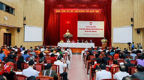Tr’lum mặt apêê bêl ahay nắc t’coóh xa nay Mặt trận Tổ quốc Việt Nam cóh pazêng lang