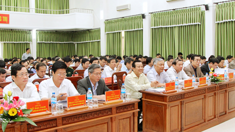 Quảng Trị: Ra pặ pa xiêr 400 bhươl cr’noon, zr’lụ phố