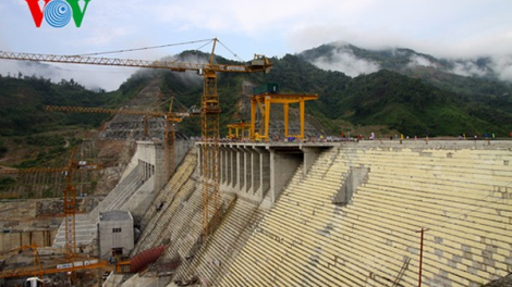 K’tiếc k’ruung hêê vêy k’dâng 7.500 đong máy thuỷ điện, bha nậ đác, a bóc đác âng bh’rợ thuỷ lợi