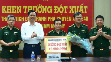 Biên phòng Đà Nẵng bhrợ têng liêm choom 25 chuyên ánh ma tuý, tr’câl tr’bhlêy lết xa nay