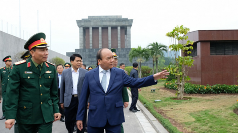 Zư lêy đenh đươnh, zư lêy têêm ngăn p’nong a chắc cóh t’rang âng Chủ tịch Hồ Chí Minh