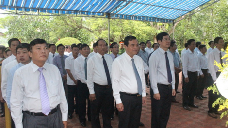 Bặt hương hay tước 142 c’moo t’ngay n’niên  âng a bhướp Huỳnh Thúc Kháng