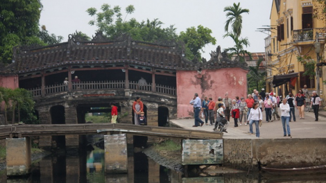 Pa đhêy lứch đhr’năng nha nhự đhị Chùa Cầu Hội An