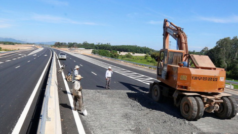 Lêy cha’mêết cớ râu liêm choom âng zâp dự án “r’bhâu tỷ”