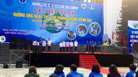 Mittinh đương zêl cha groong cr’ay xươl: “pác đoọng xa nay-trôông dấc ma nuýh”