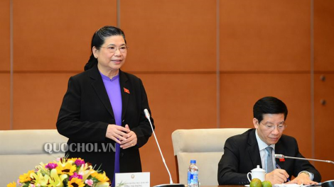 Phó Chủ tịch Thường trực Quốc hội Tòng Thị Phóng: Padưr bh’rợ âng manứih bơơn bấc ngai chắp lêy cóh đhanuôr acoon cóh