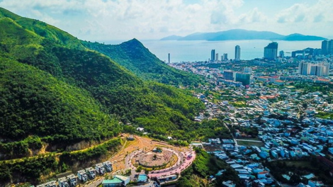 G’lúh hr’cấh ha’voóh ga lấp zêng pr’loọng đông nhà giáo cóh Nha Trang: Công an lêy moót bhrợ liêm gít tu bhiệc