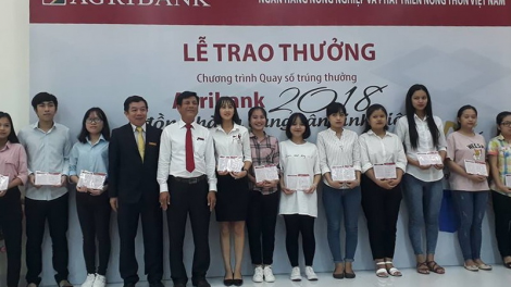 Đà Nẵng: Cher đoỌng bha ar k’miáh ha sinh viên lum pr’ắt tr’mông zr’nắh k’đháp