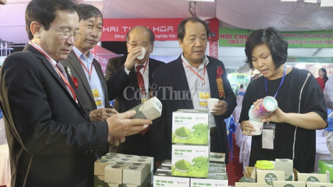 Hội chợ bh’nơơn ha rêê đhuốch yêm têêm apêê tỉnh miền Trung đhị Nghệ An