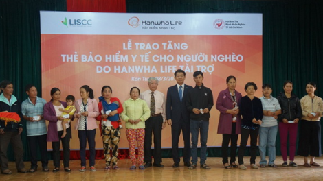 Kon Tum: 95% cha nắc đha nuôr acoon cóh vêy thẻ báo hiểm y tế