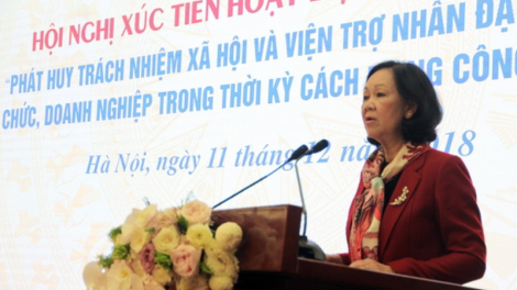 P’căn Trương Thị Mai pấh hội nghị k’tạ pa dưr bh’rợ liêm loom