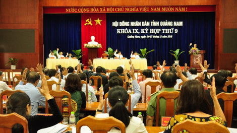 Quảng Nam: Phó Chủ tịch Thường trực HĐND tỉnh vêy đợ phiếu ta tín nhiệm bấc bhlâng.