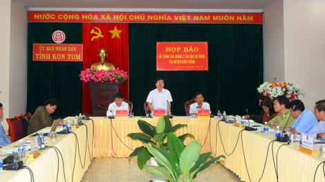 Kon Tum: Họp báo tu bhiệc bhrợ têng n’loong cắh liêm crêê dưr váih đhị chr’hoong Kon Plông