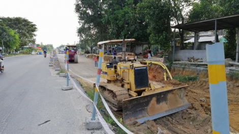 Ra li đhăm k’tiếc ha dự án bhrợ t’bhứah c’lâng pút 1 A đhị Quảng Ngãi