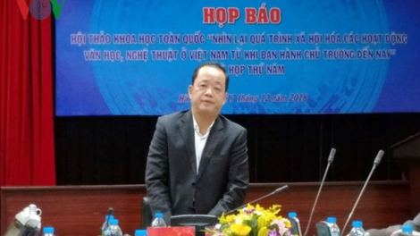 K’noọ ta bhrợ hội thảo ooy xã hội hóa bh’rợ văn học nghệ thuật