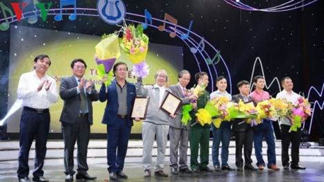 Nghệ An: Pa đớp ch’ner G’lúh thi xrắ t’váih pr’hát ooy vel đong Nghệ An